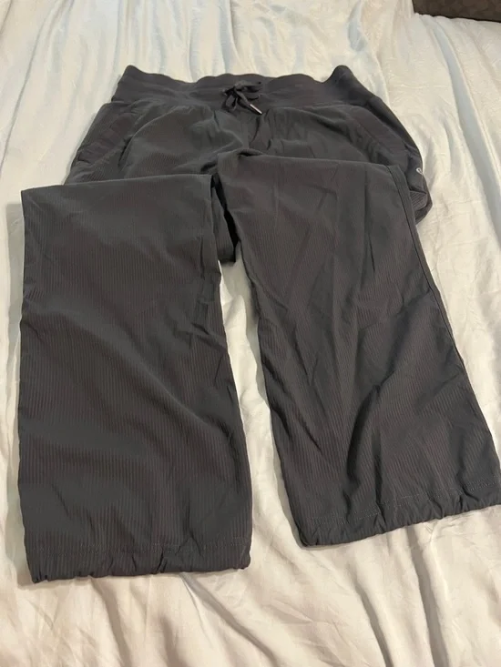 Lululemon Dance Studio Mid-Rise Pant - Picture 7 of 15